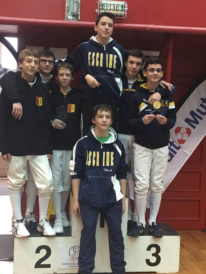 Le podium equipe cadets